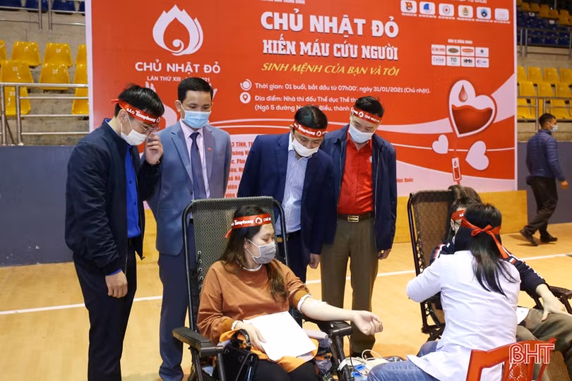 “Chủ nhật đỏ” lần thứ XIII tại Hà Tĩnh thu về 486 đơn vị máu
