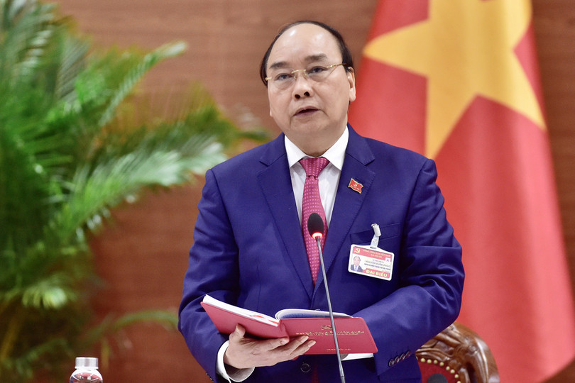 Thủ tướng Nguyễn Xuân Phúc phát biểu tại cuộc họp. - Ảnh: VGP Ghi nhận thêm 53 ca mắc Covid-19, Chính phủ tiếp tục họp khẩn