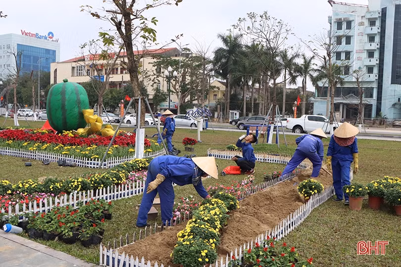 TP Hà Tĩnh chi 4,5 tỷ đồng khoác áo mới” đón xuân Tân Sửu