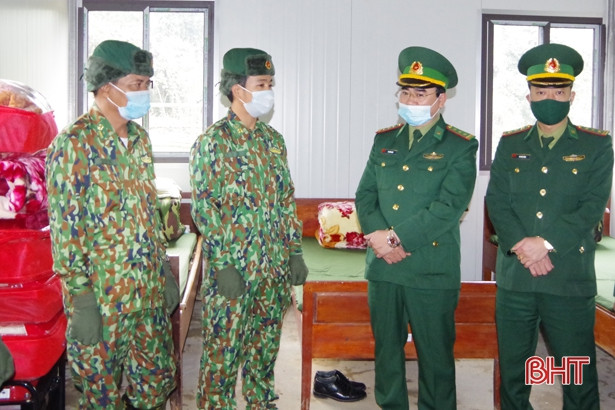 Đảm bảo 100% quân số, duy trì nghiêm tuần tra, kiểm soát trên biên giới Hà Tĩnh