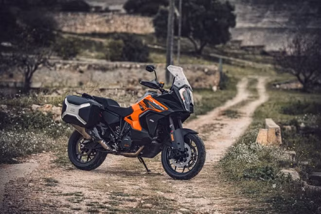 Siêu xe phượt 2021 KTM 1290 Super Adventure S ra mắt, mạnh 160 mã lực