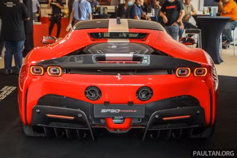 Siêu xe triệu đô Ferrari SF90 Stradale đầu tiên về Việt Nam