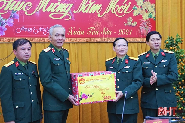 Các đơn vị lực lượng vũ trang ở Hà Tĩnh thực hiện nghiêm trực sẵn sàng chiến đấu