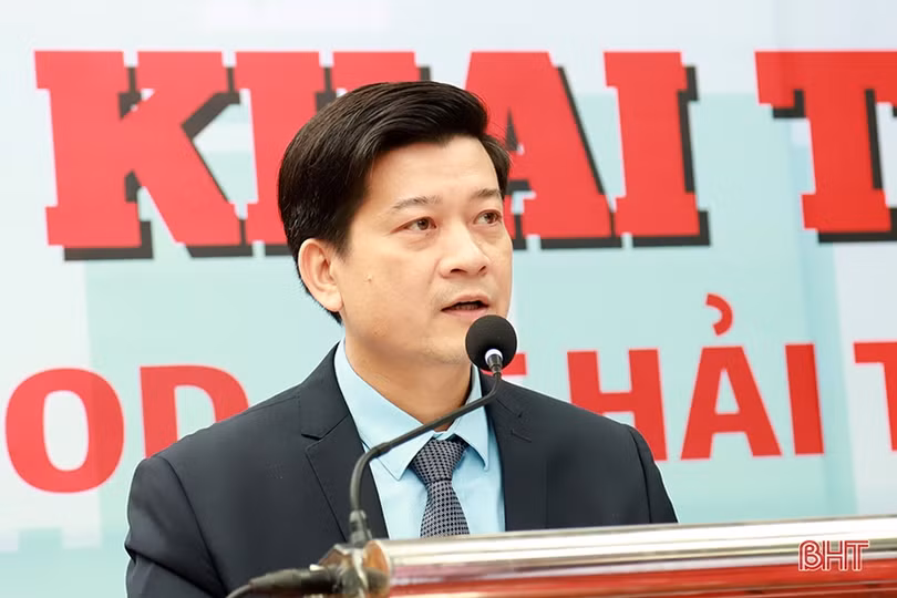 Khai trương cửa hàng thực phẩm Co.op Food đầu tiên tại Hà Tĩnh