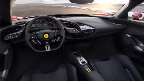Siêu xe triệu đô Ferrari SF90 Stradale đầu tiên về Việt Nam