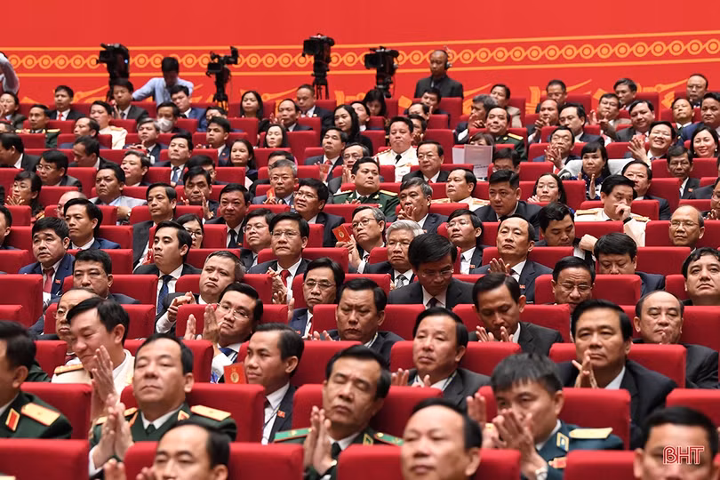 Đại hội toàn quốc lần thứ XIII của Đảng tiến hành họp phiên trù bị