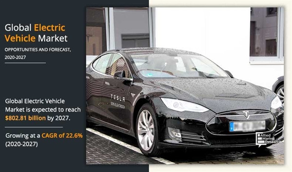 Xe điện tự hành của VinFast gây bão truyền thông Mỹ