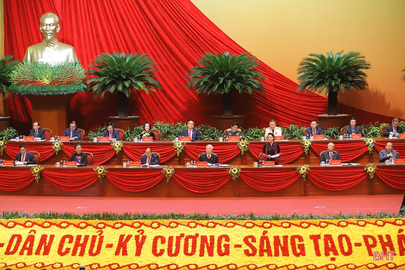 Đại hội toàn quốc lần thứ XIII của Đảng tiến hành họp phiên trù bị