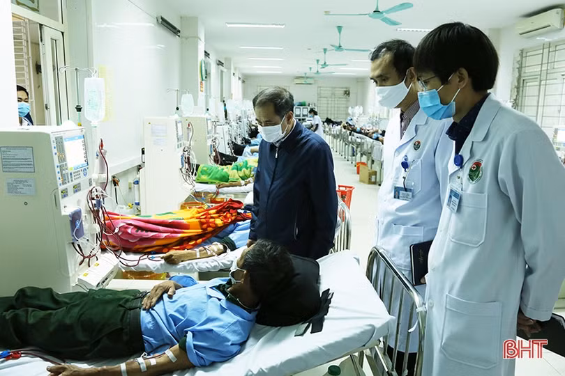 Kiểm tra công tác phòng, chống dịch Covid-19 tại bệnh viện lớn nhất Hà Tĩnh