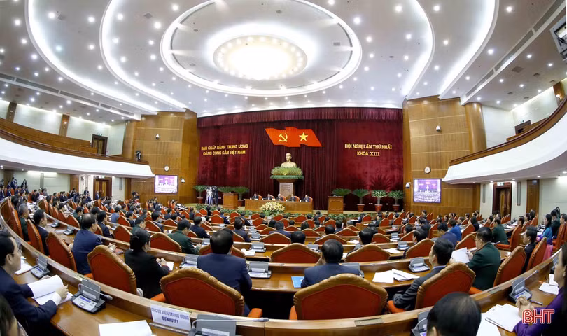 Hà Tĩnh triển khai Nghị quyết Đại hội XIII của Đảng gắn chặt với Nghị quyết Đại hội Đảng bộ tỉnh lần thứ XIX