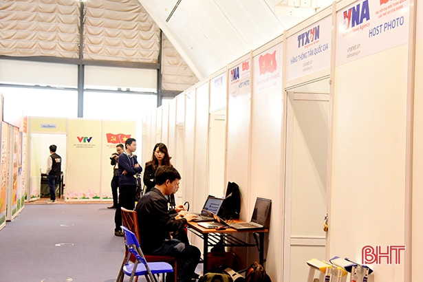 Hơn 200 cơ quan báo chí trực tiếp đưa tin Đại hội XIII của Đảng