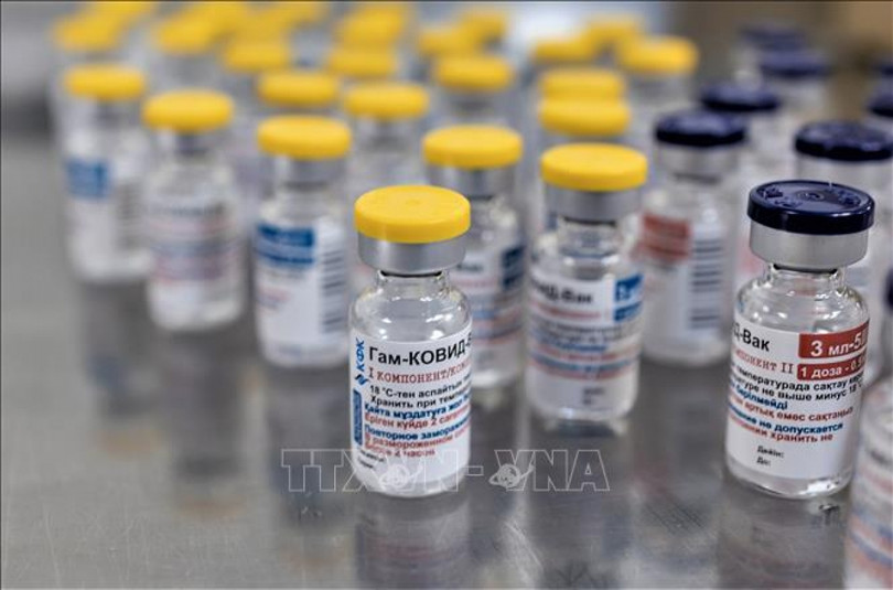 WHO cảnh báo hậu quả của việc tranh giành “miếng bánh vaccine”
