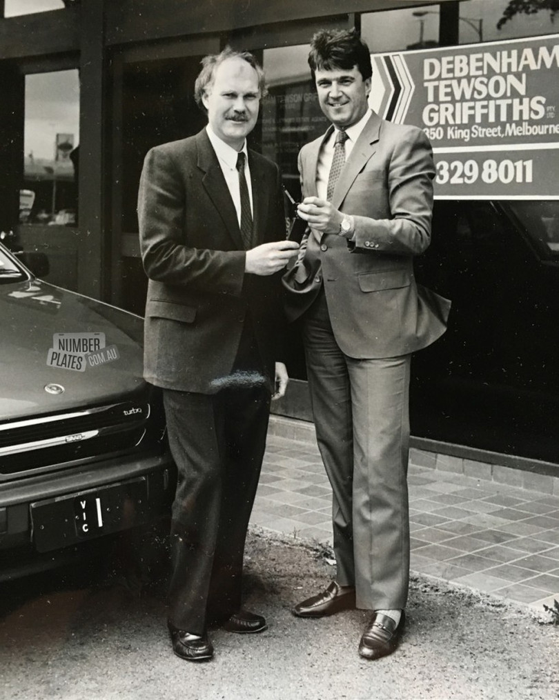 Biển số 1 có giá gần 2 triệu USD tại Australia