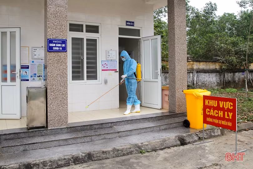 Phòng, chống dịch Covid-19 ở các bệnh viện Hà Tĩnh: Sàng lọc ngay cổng vào, hạn chế người thăm nom!