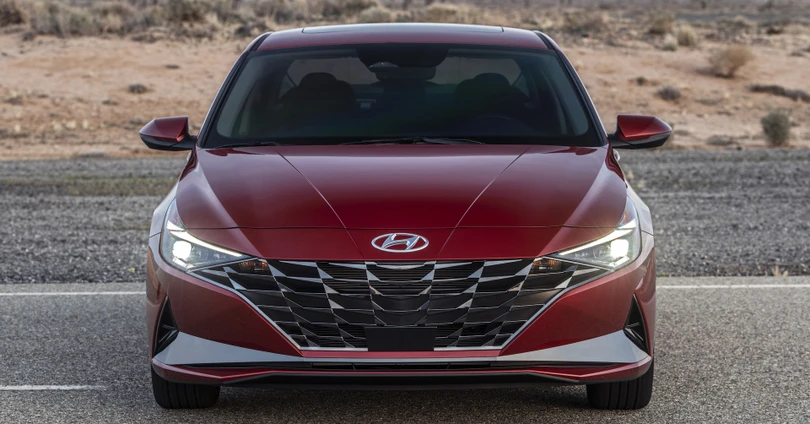 Hyundai Elantra 2021 sắp được ra mắt tại Malaysia