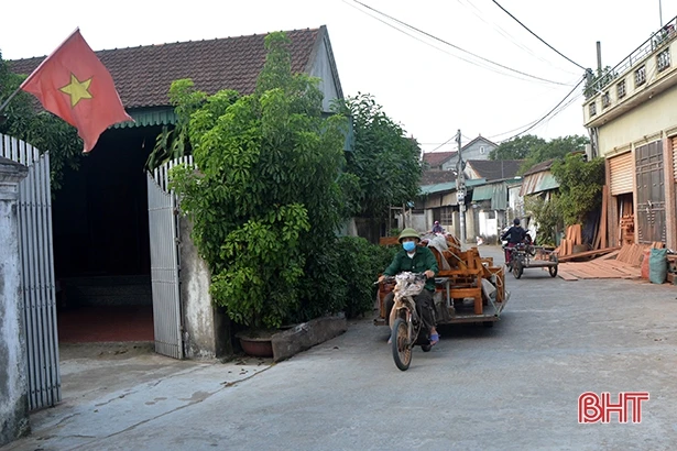 Tai nạn lao động “rình rập” ở làng mộc nổi tiếng Hà Tĩnh