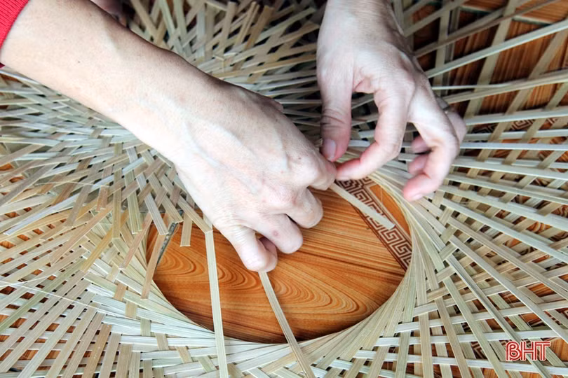 Xuất khẩu mây tre đan, giải quyết việc làm cho nhiều người dân miền núi Hà Tĩnh