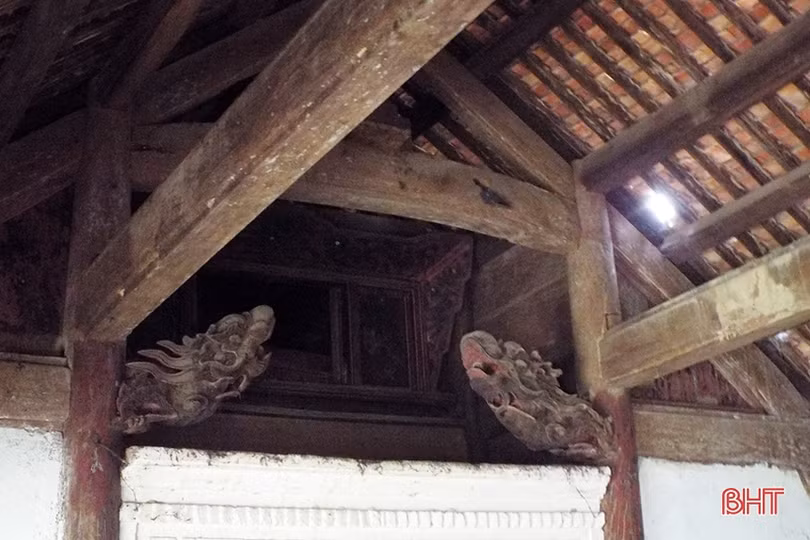 Ngôi đình làng bằng gỗ lim trăm tuổi ở Hà Tĩnh xuống cấp trầm trọng