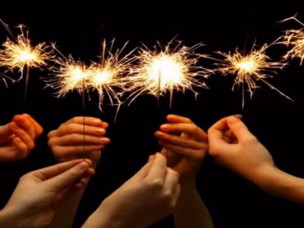 Người dân được bắn pháo hoa dịp lễ tết, sinh nhật