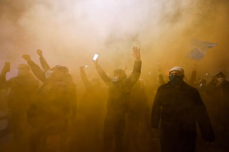 Người hâm mộ thế giới thương tiếc Diego Maradona