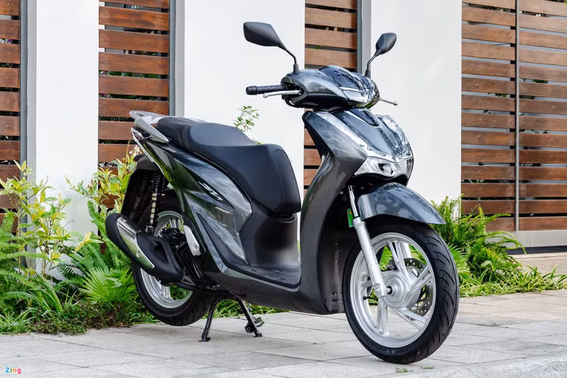 5 mẫu xe máy 150 cc có giá lăn bánh trên 100 triệu đồng tại Việt Nam