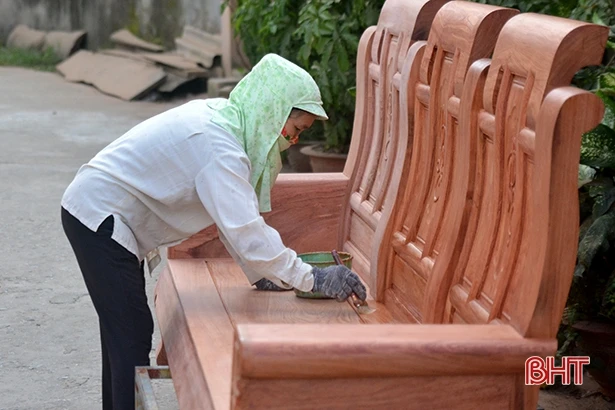 Tai nạn lao động “rình rập” ở làng mộc nổi tiếng Hà Tĩnh