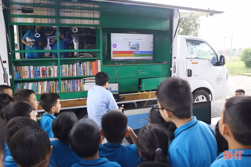 Học sinh Trường Albert Einstein Hà Tĩnh vui “Ngày hội đọc sách”