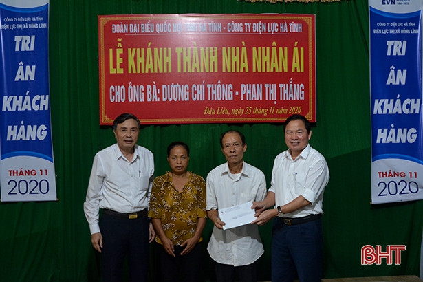 Khánh thành nhà nhân ái cho gia đình có hoàn cảnh đặc biệt khó khăn tại Hồng Lĩnh