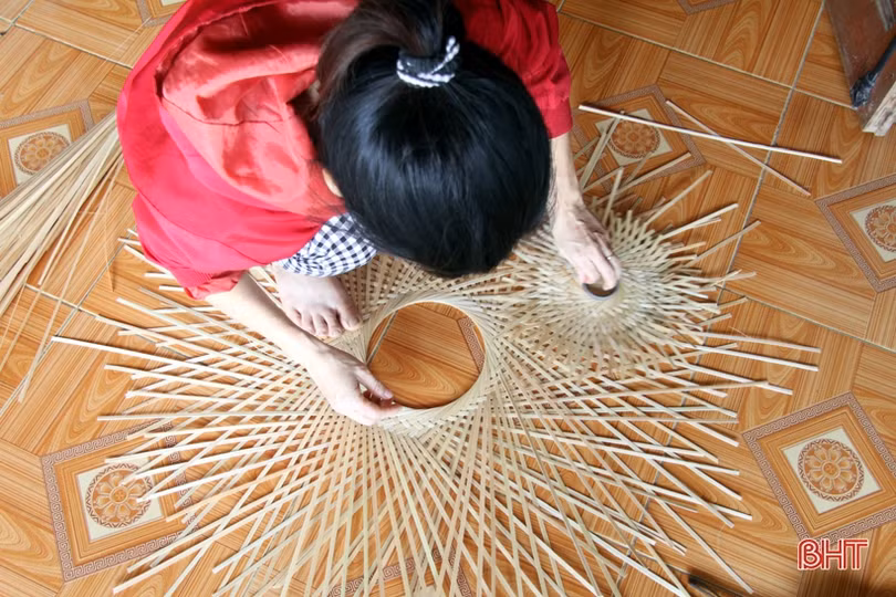 Xuất khẩu mây tre đan, giải quyết việc làm cho nhiều người dân miền núi Hà Tĩnh