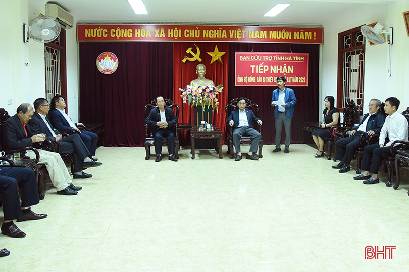 Thêm nhiều món quà ý nghĩa hướng về người dân Hà Tĩnh