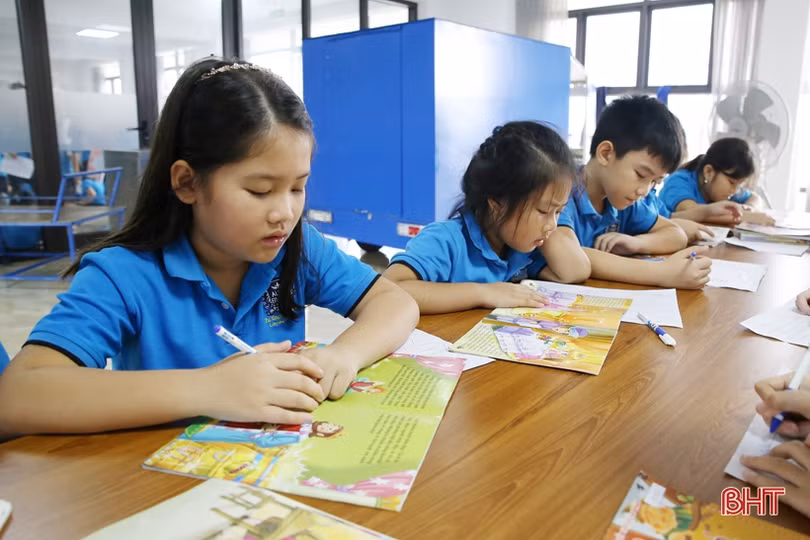 Học sinh Trường Albert Einstein Hà Tĩnh vui “Ngày hội đọc sách”