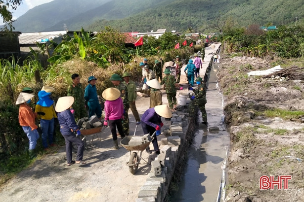 Hơn 70 cán bộ, chiến sĩ giúp xã Kỳ Nam xây dựng nông thôn mới