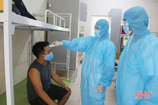 Hà Tĩnh đồng ý để 363 lưu học sinh Lào nhập cảnh qua Cửa khẩu Cầu Treo