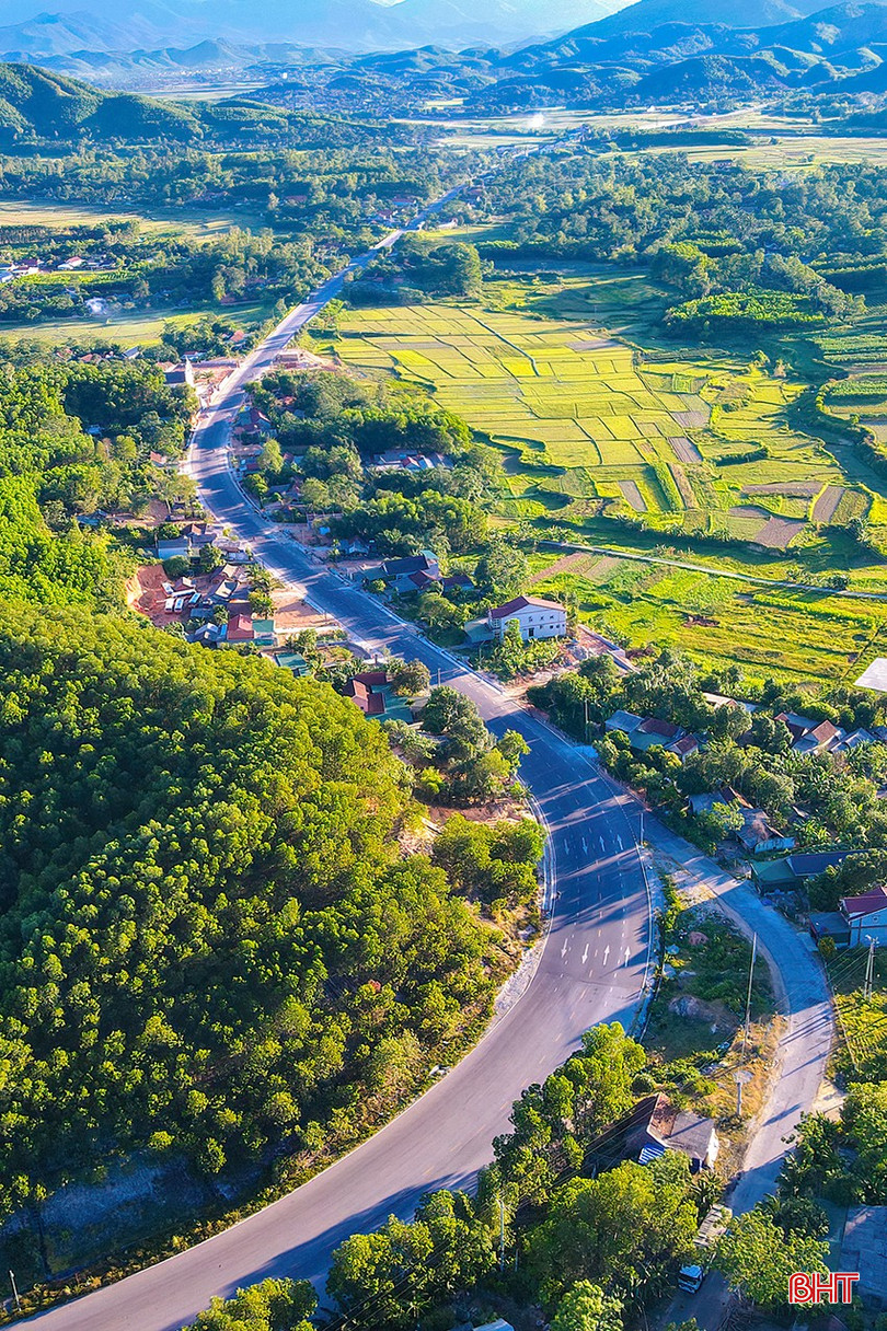 Có lẽ vì quá yêu phong cảnh quê mẹ nên Hải Thượng Lãn Ông đã chọn Hương Sơn làm nơi rèn luyện y thư. Ảnh Đình Nhất bqbht_br_aa.jpg