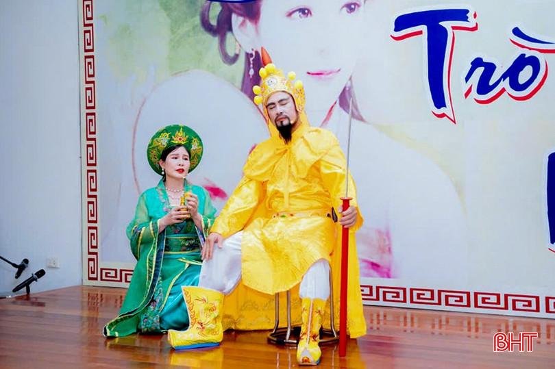 Hát Kiều, diễn Kiều với nhiều người dân Nghi Xuân (cũ) như là một lẽ sống... bqbht_br_t.jpg