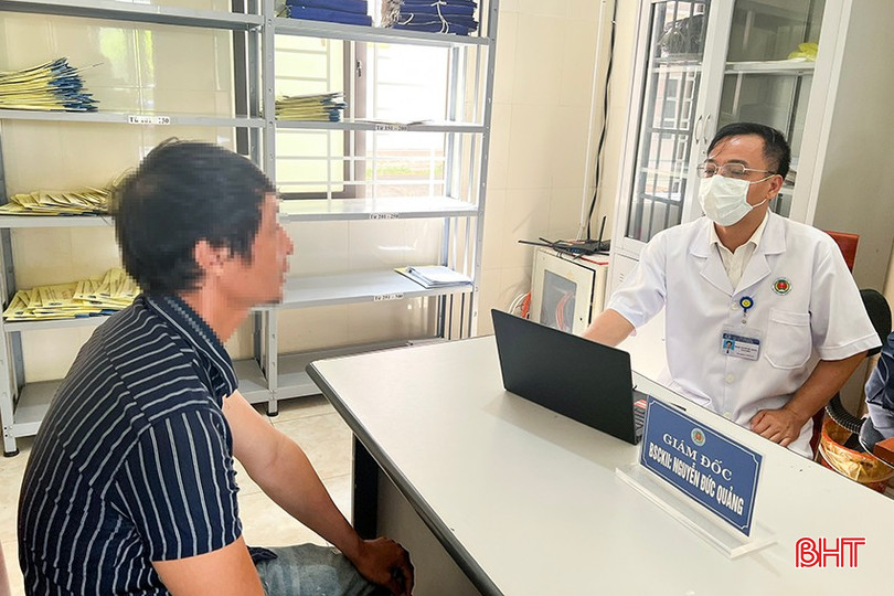 Nhiều người đến thăm khám tại Bệnh viện Phổi khi các triệu chứng có nguyên nhân từ thuốc lá đã quá nặng, gây khó khăn cho quá trình điều trị. bqbht_br_z7059718010276-70f4bb97073f046dc98005fcf024b390.jpg