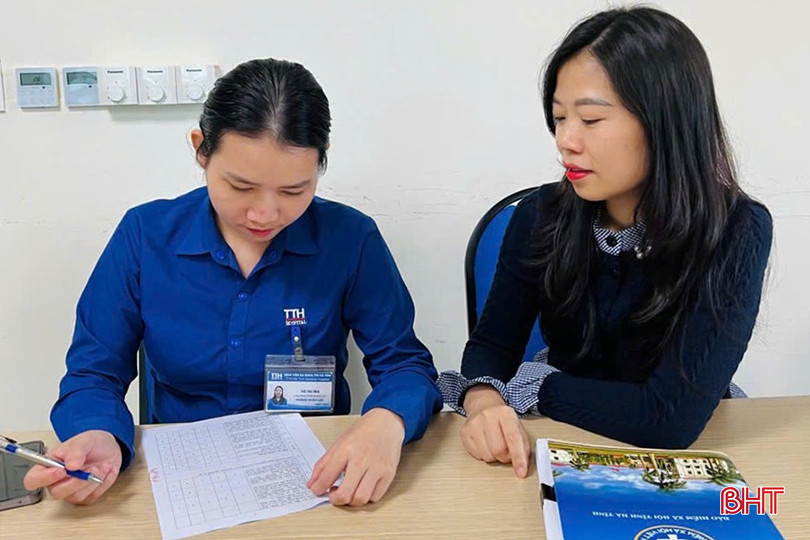 Khảo sát độc lập năm 2024 cho thấy 92,8% tổ chức, cá nhân đánh giá hài lòng với dịch vụ của ngành BHXH Hà Tĩnh. Khảo sát độc lập năm 2024 cho thấy 92,8% tổ chức, cá nhân đánh giá hài lòng với dịch vụ của ngành BHXH Hà Tĩnh.