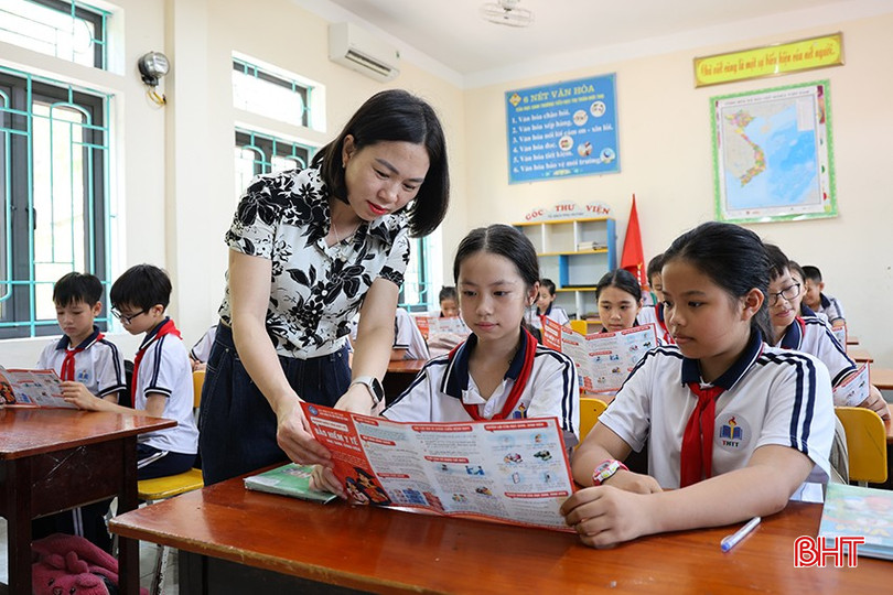 Nhờ công tác tuyên truyền được triển khai sâu rộng, kịp thời, tỷ lệ bao phủ BHYT học sinh ở Hà Tĩnh ngày càng rút ngắn khoảng cách để về đích. bqbht_br_img-9697.jpg