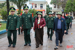 Tổ chức chương trình “Xuân biên phòng ấm lòng dân bản” an toàn, lan tỏa ý nghĩa nhân văn