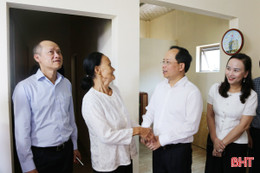 Bí thư Tỉnh ủy dự lễ khánh thành nhà ở thuộc chương trình xóa nhà tạm tại Can Lộc