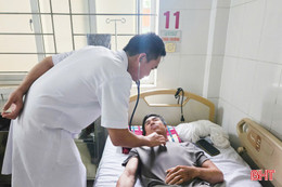 Cảnh báo gia tăng đột quỵ trong mùa nắng nóng, đặc biệt ở người trẻ