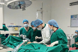 Các cơ sở y tế Hà Tĩnh thu hút, giữ chân bác sĩ như thế nào?