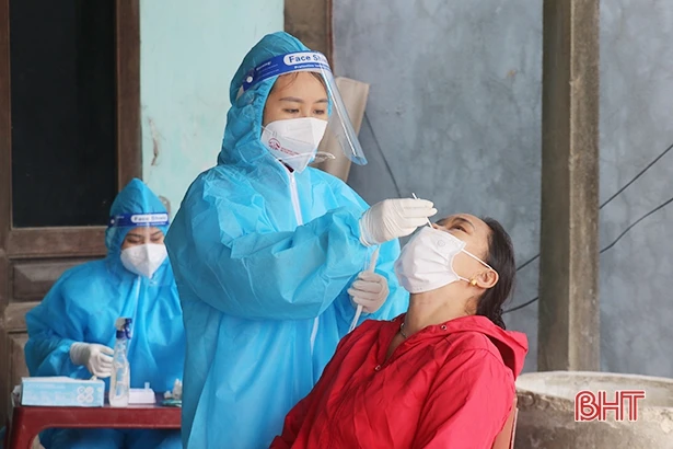 Thạch Hà nâng mức kiểm soát khi dịch COVID-19 diễn biến phức tạp