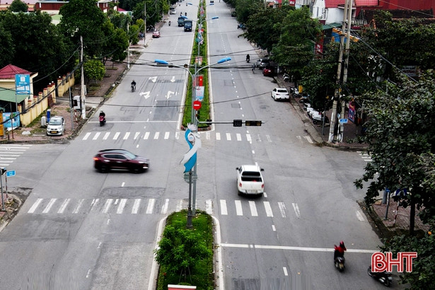 3 cụm đèn tín hiệu giao thông ở Hồng Lĩnh cùng ngừng hoạt động