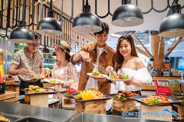 Sơn Trà Travel - công ty tổ chức tour chuyên nghiệp tại miền Trung