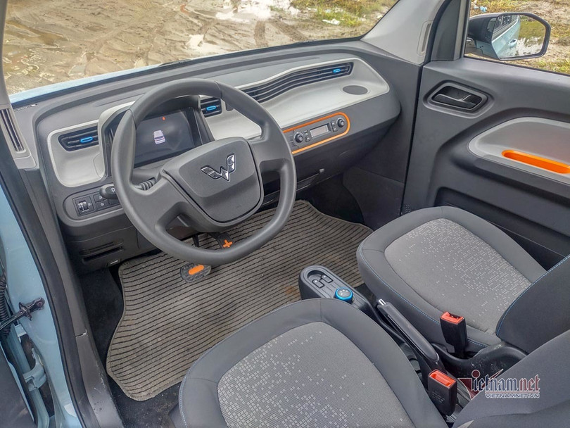 Giá xe ô tô điện 150 triệu hot nhất Trung Quốc đã về Việt Nam