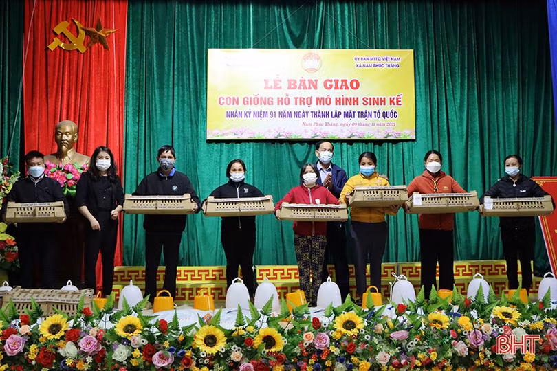 153 hộ nghèo Cẩm Xuyên được hỗ trợ sinh kế