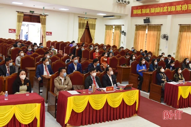 Khen thưởng 47 điển hình trong phong trào xây dựng đời sống văn hóa ở Lộc Hà