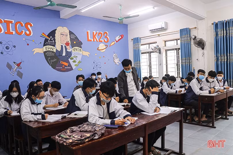 Trường THPT Chuyên Hà Tĩnh: 30 năm thực hiện sứ mệnh phát hiện, bồi dưỡng nhân tài