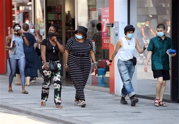 Dịch COVID-19: 10 nước EU đang trong tình trạng “rất đáng lo ngại”